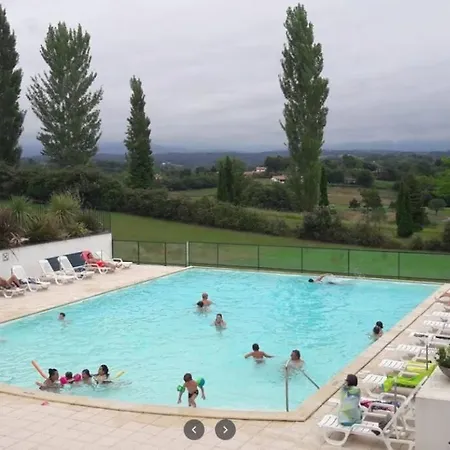 Apartment Au Coeur Du Village D'arcangues, T1 Vue Montagne