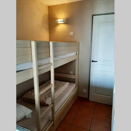 Au Coeur Du Village D'arcangues, T1 Vue Montagne Apartment Arcangues